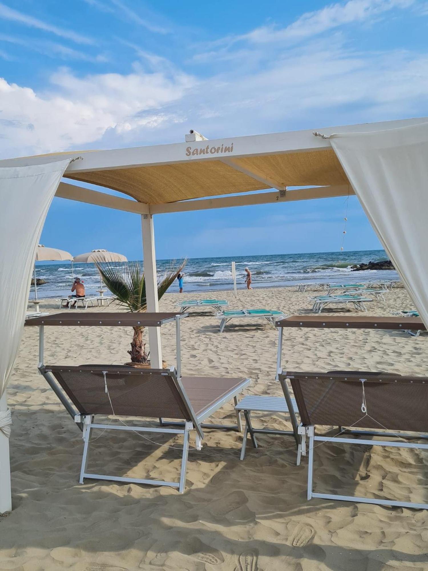 Hotel Brezza Rimini Exterior photo